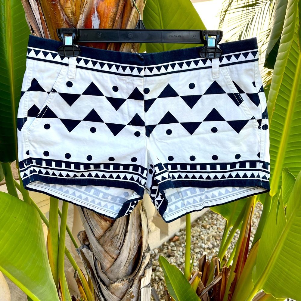 J. Crew Geometric Print Chino Shorts Vacation Sailing Preppy Style Classic Cool
